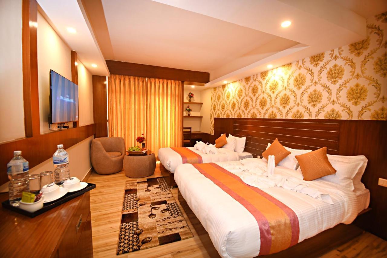Hotel Simal Kathmandu Exteriör bild