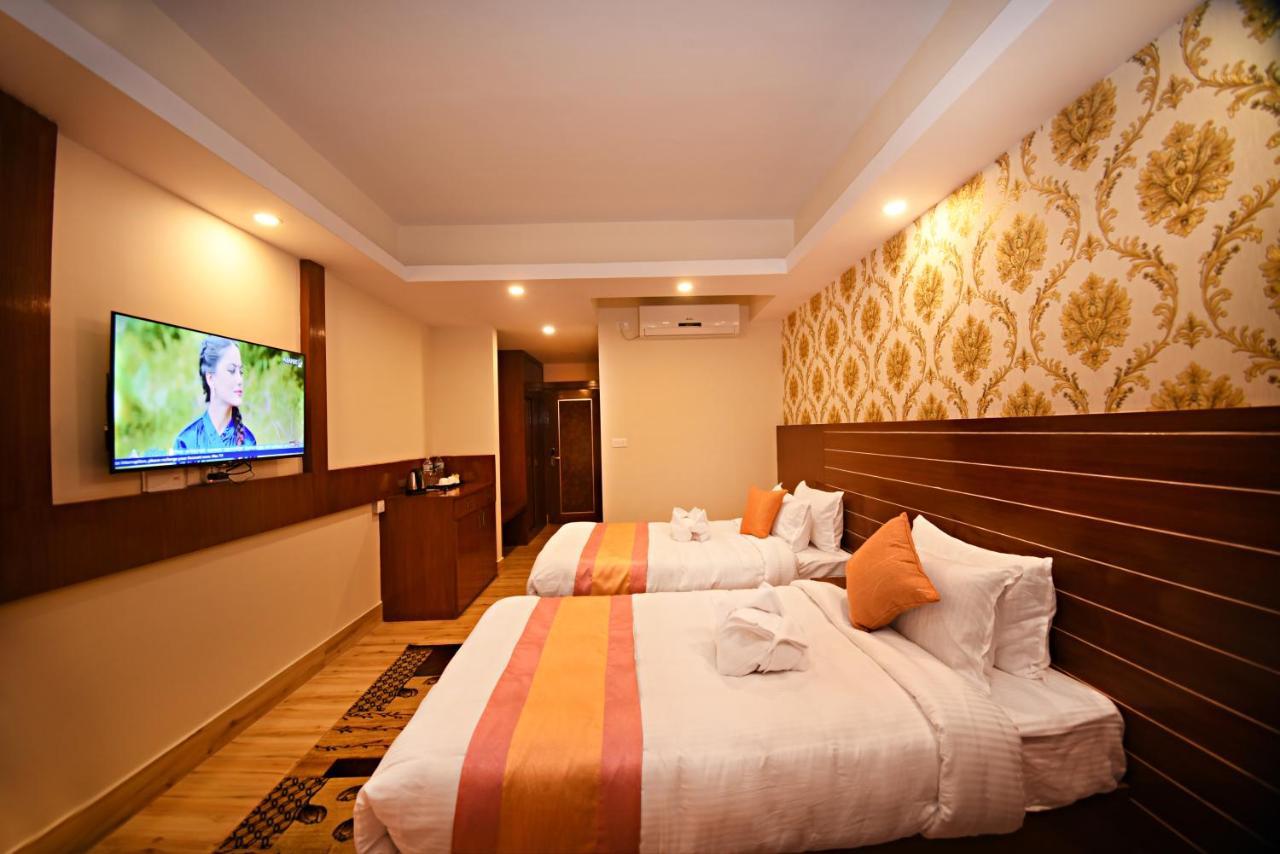 Hotel Simal Kathmandu Exteriör bild