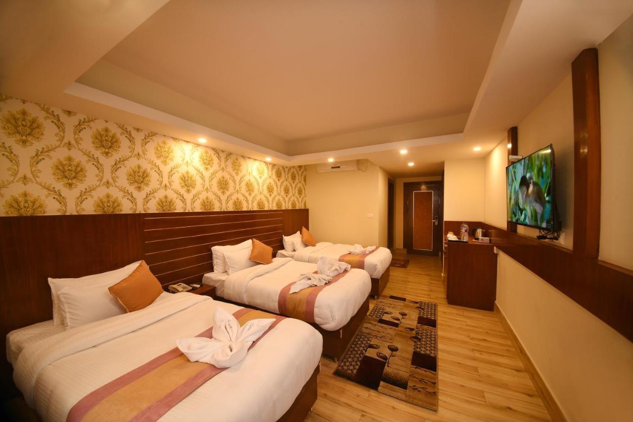 Hotel Simal Kathmandu Exteriör bild