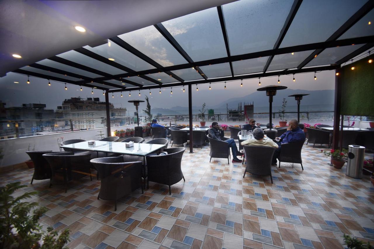 Hotel Simal Kathmandu Exteriör bild