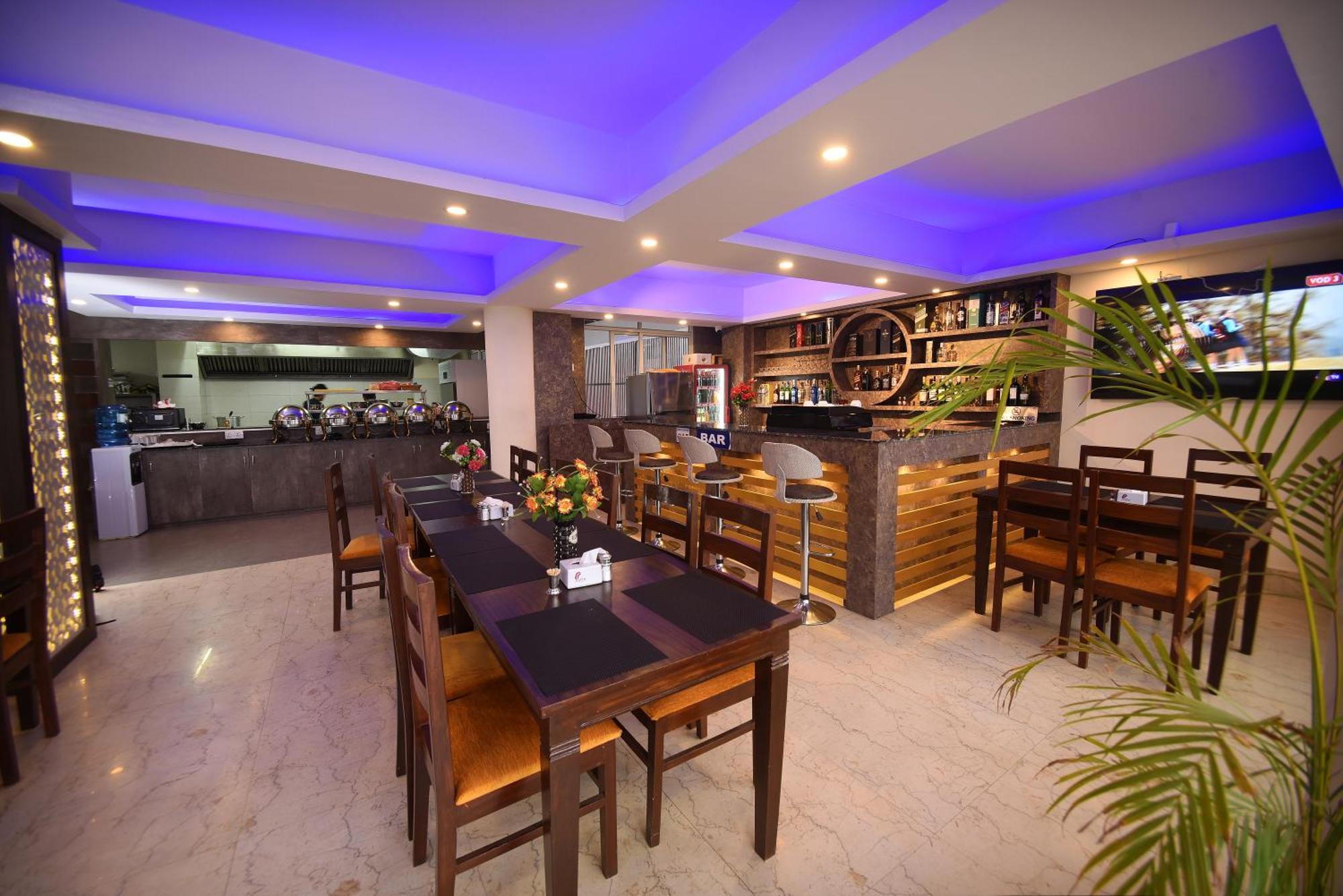 Hotel Simal Kathmandu Exteriör bild